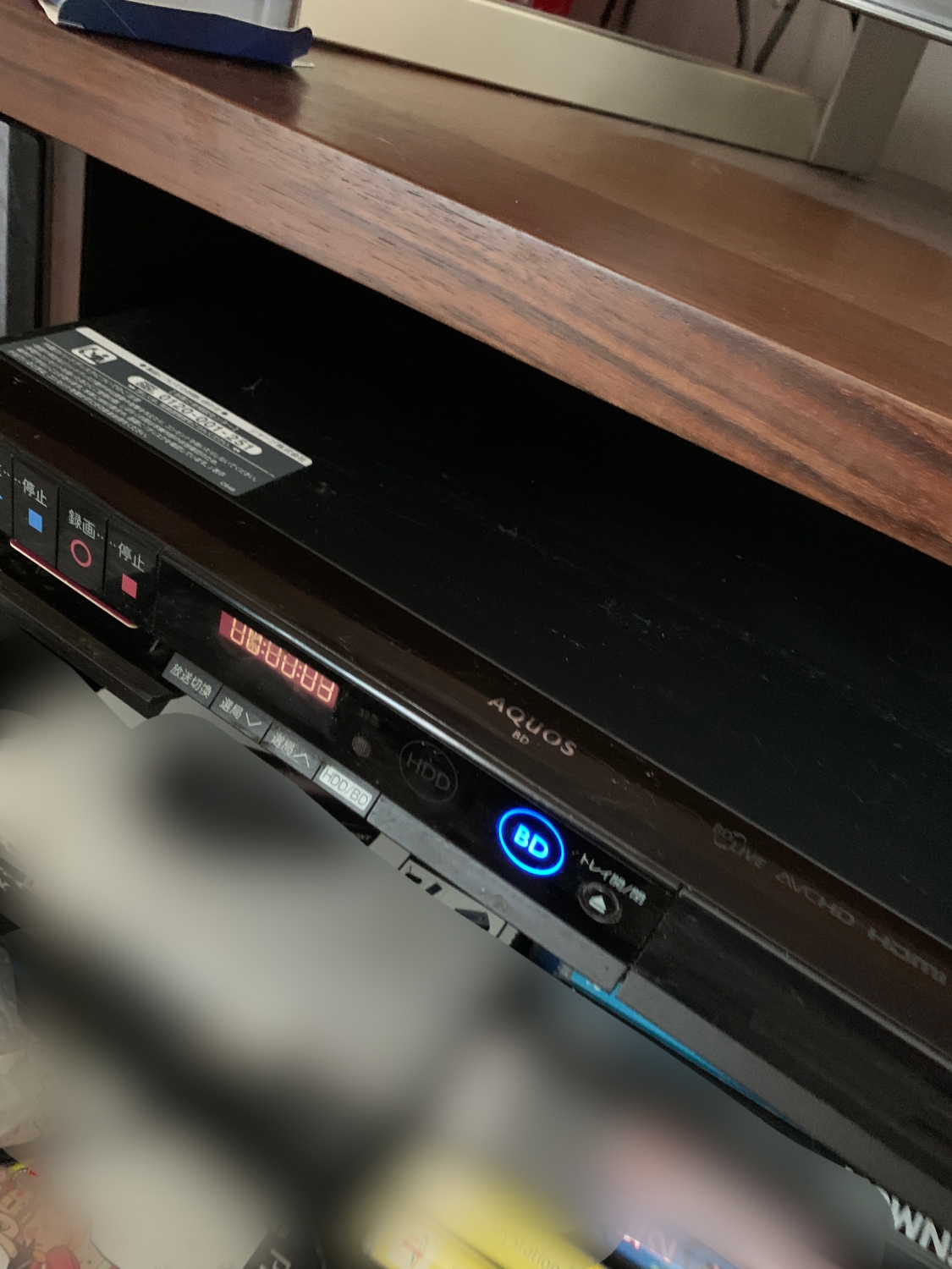 DVDと Blu-rayが見れる