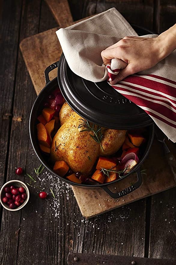 売れ筋 ピコ・ココット ストウブ STAUB staub ピコ カラー ストウブ ココット ラウンド ラウンド - 鍋/フライパン 22cm チェリー  キッチン・食器